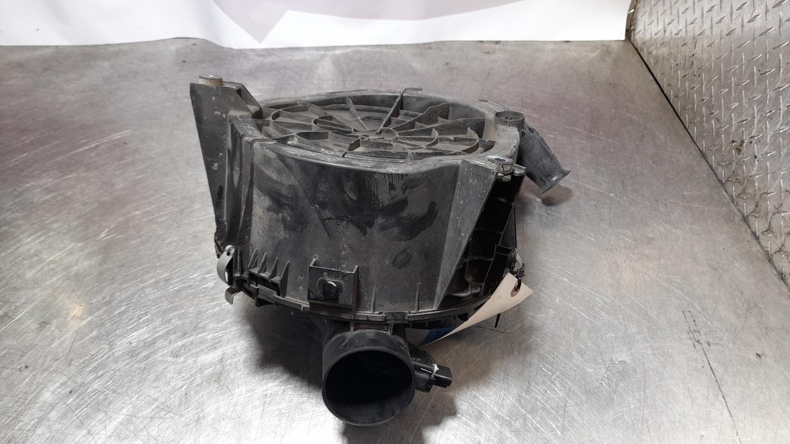 2015 Ford Ranger Air Cleaner/Box View Auto part Air Cleaner/Box Ford Ranger 2015