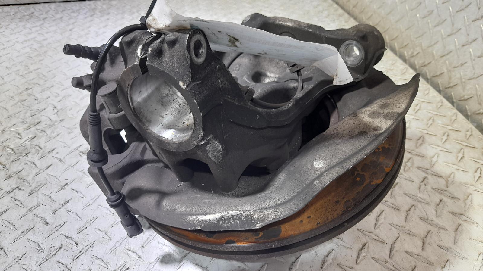 View Auto part Right Front Hub Assembly Bmw 3 Series 2012