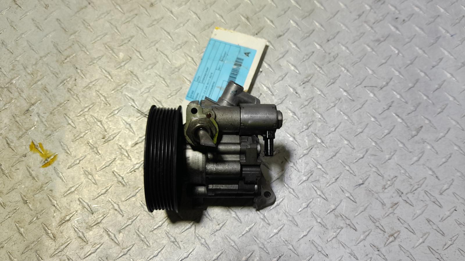 View Auto part Steering Pump Mercedes Vito 2011