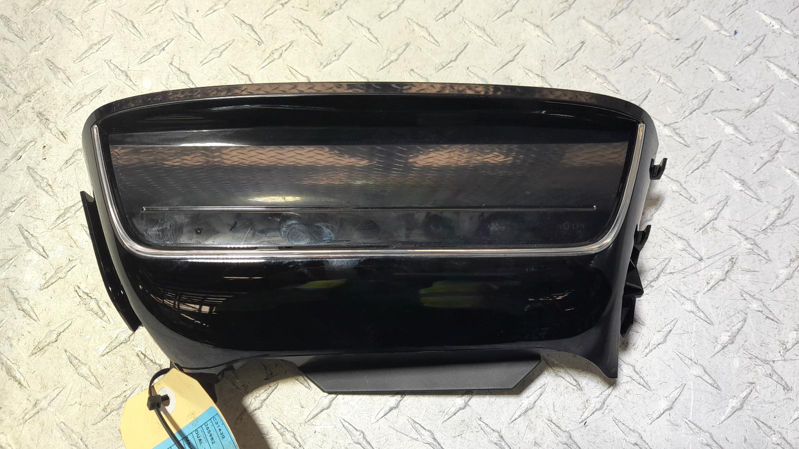 View Auto part Heater/Ac Controls Honda Hrv 2017