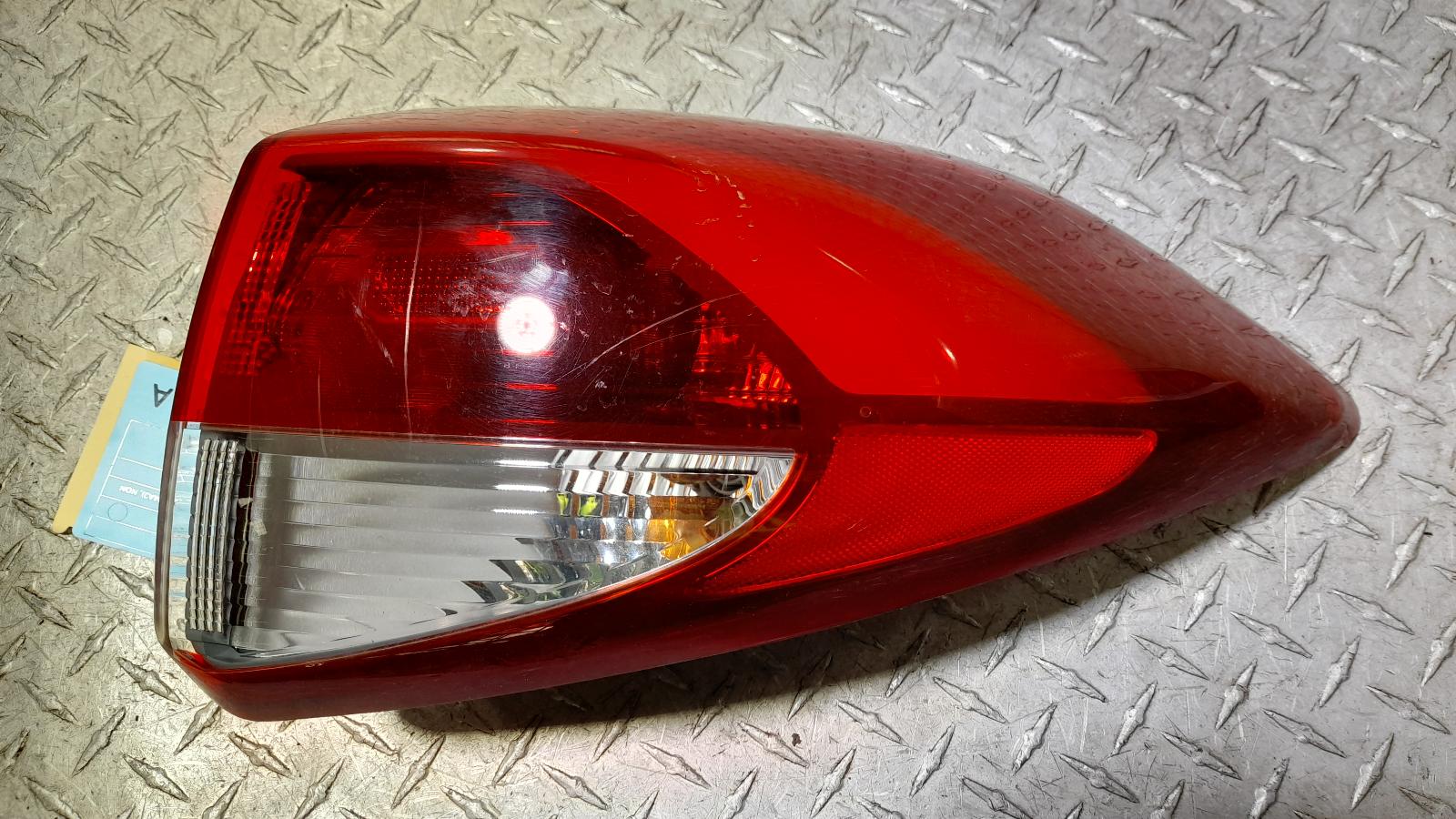 View Auto part Right Taillight Hyundai Tucson 2015