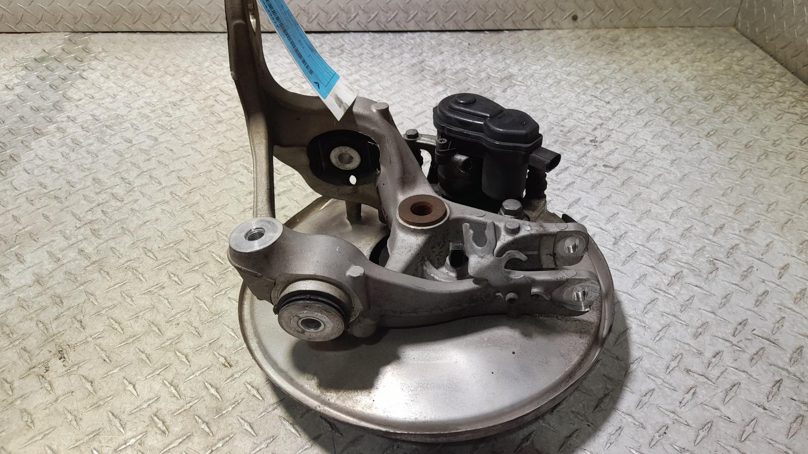 View Auto part Right Rear Hub Assembly Audi A4 2015