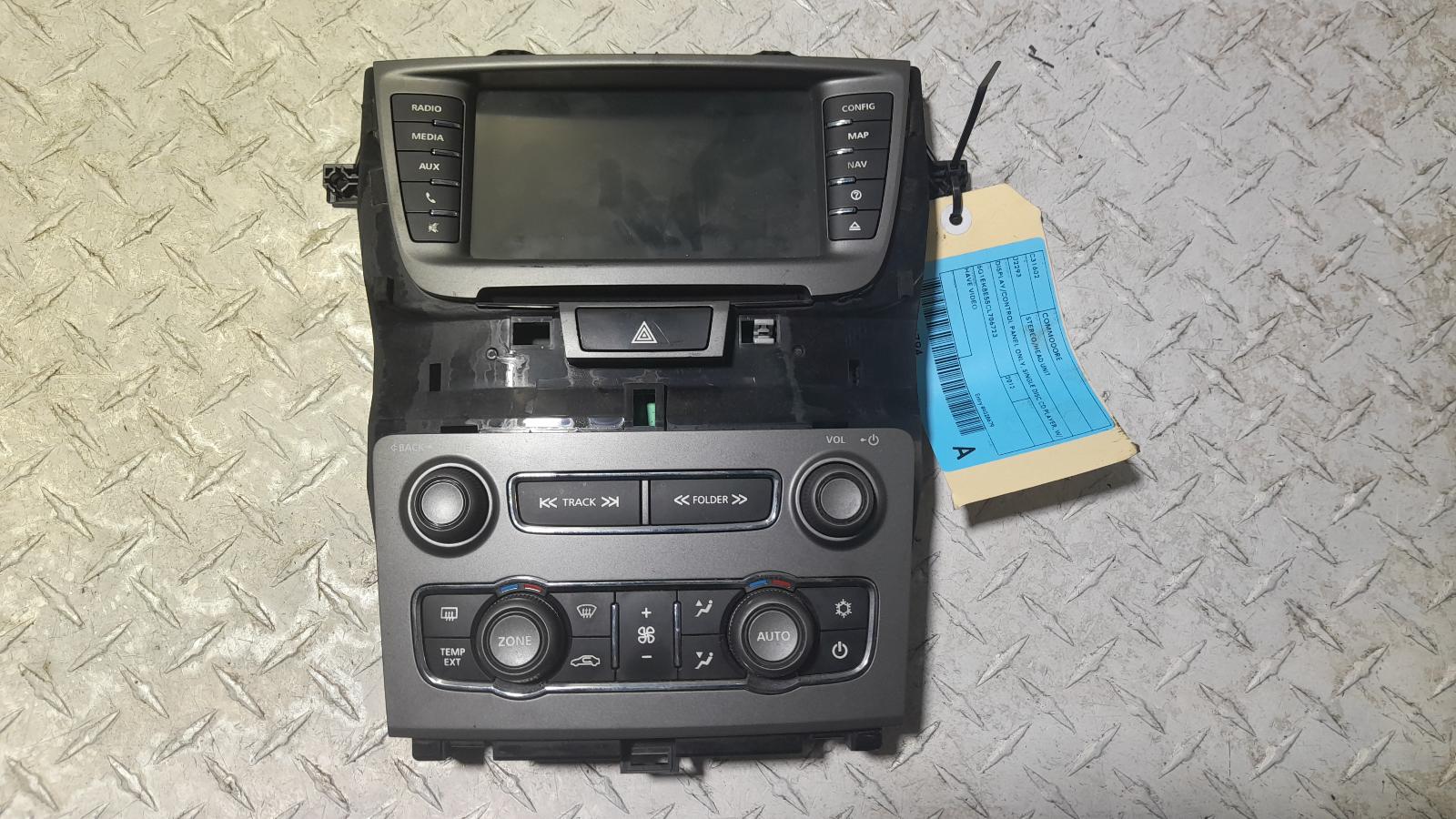 View Auto part Radio/Cd/Dvd/Sat/Tv Holden Commodore 2012