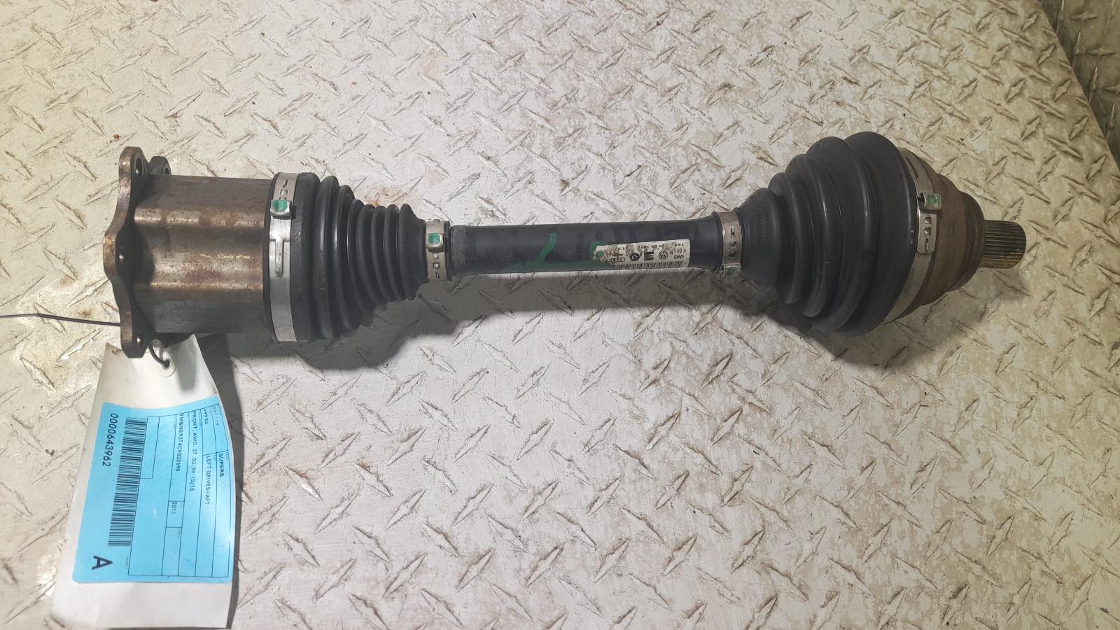 View Auto part Left Driveshaft Skoda Superb 2011