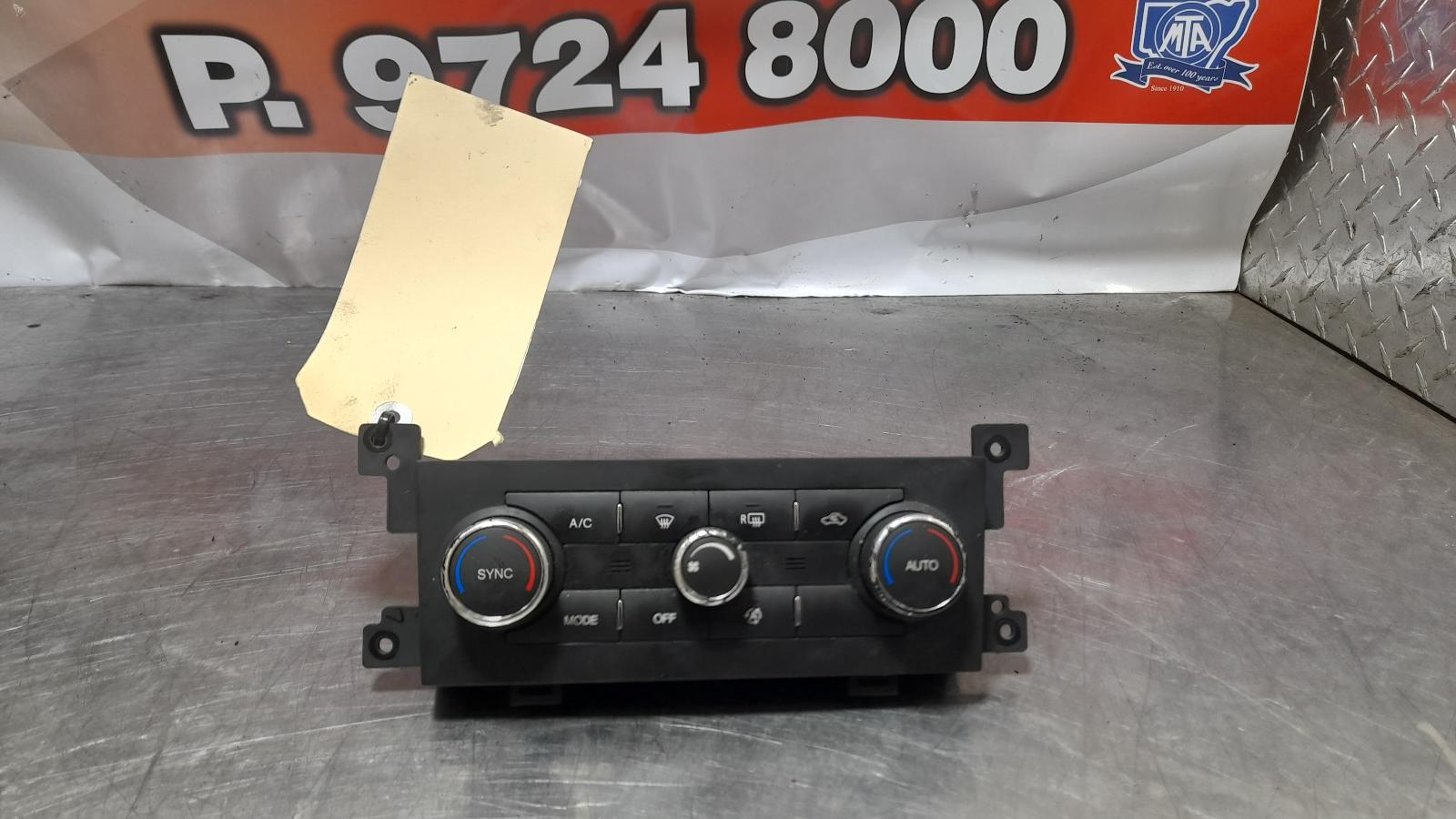 View Auto part Heater/Ac Controls Holden Captiva 2014
