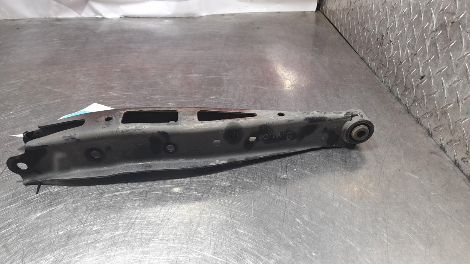 View Auto part Right Rear Trailing Arm Subaru Wrx 2015