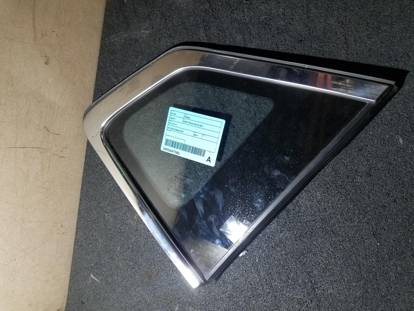 View Auto part Right Rear Side Glass Nissan Xtrail 2014