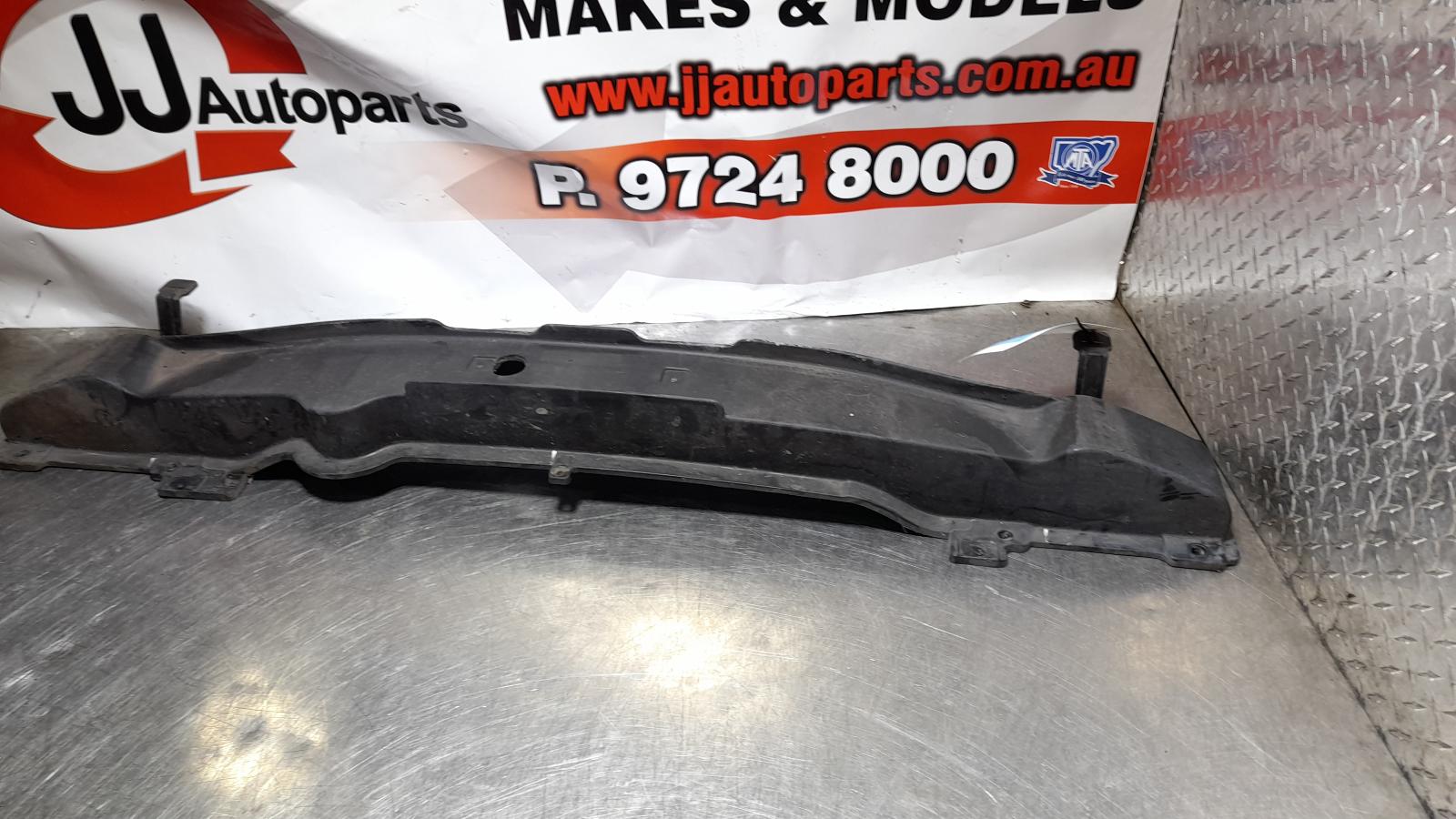 View Auto part R/Bar Bracket/Reinfo Hyundai Veloster 2012