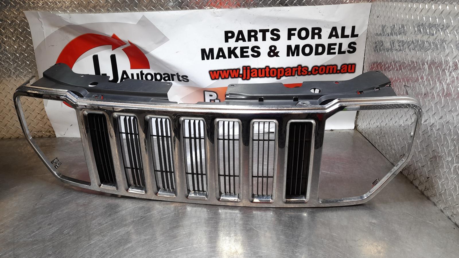 View Auto part Grille Jeep Cherokee 2009