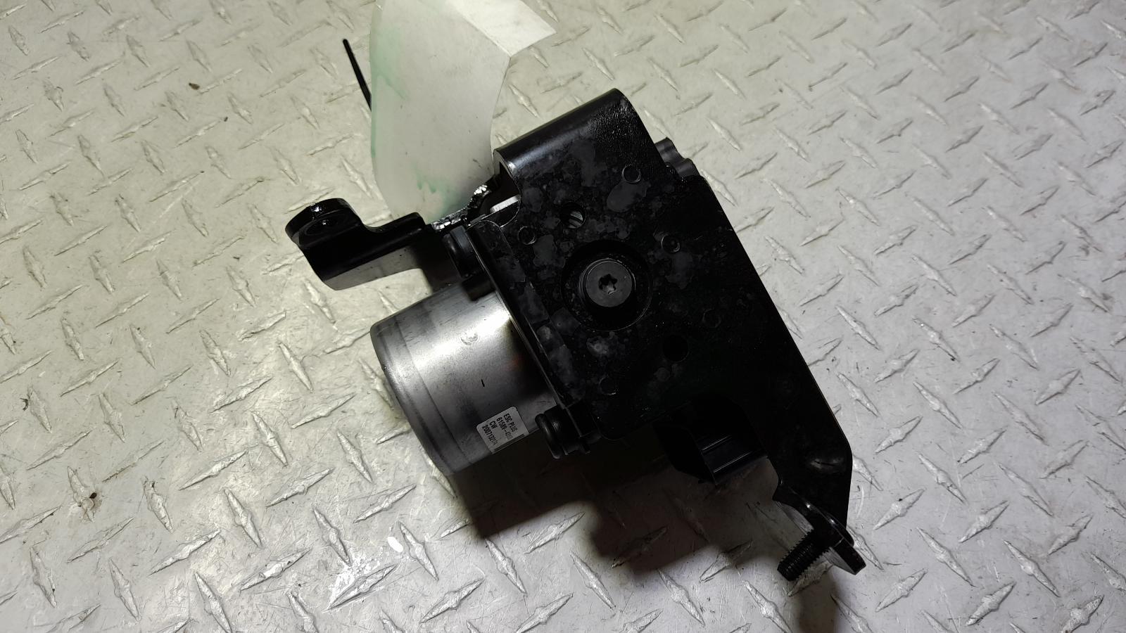 View Auto part Abs Pump/Modulator Hyundai I30 2020