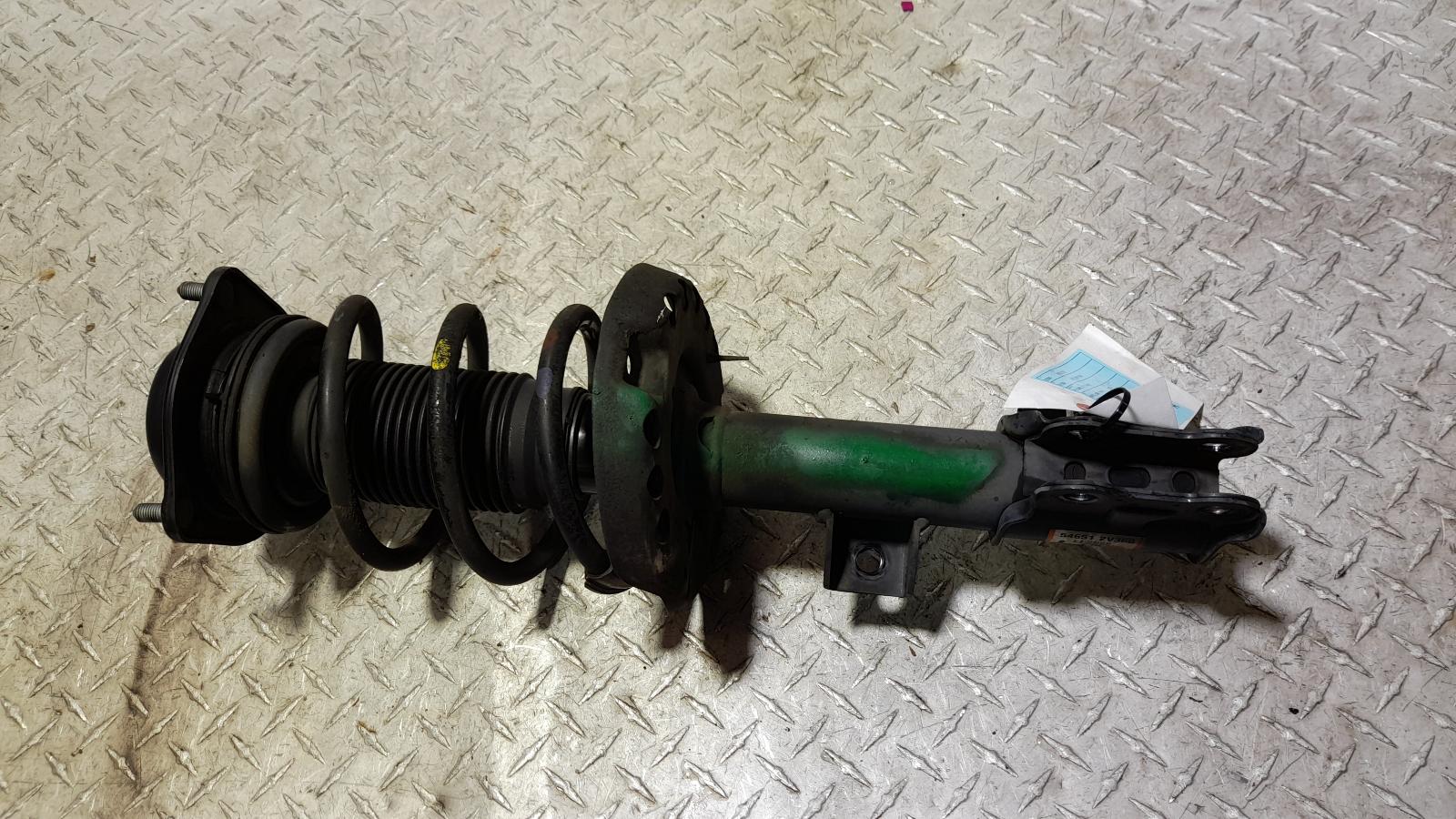 View Auto part Left Front Strut Hyundai Veloster 2013