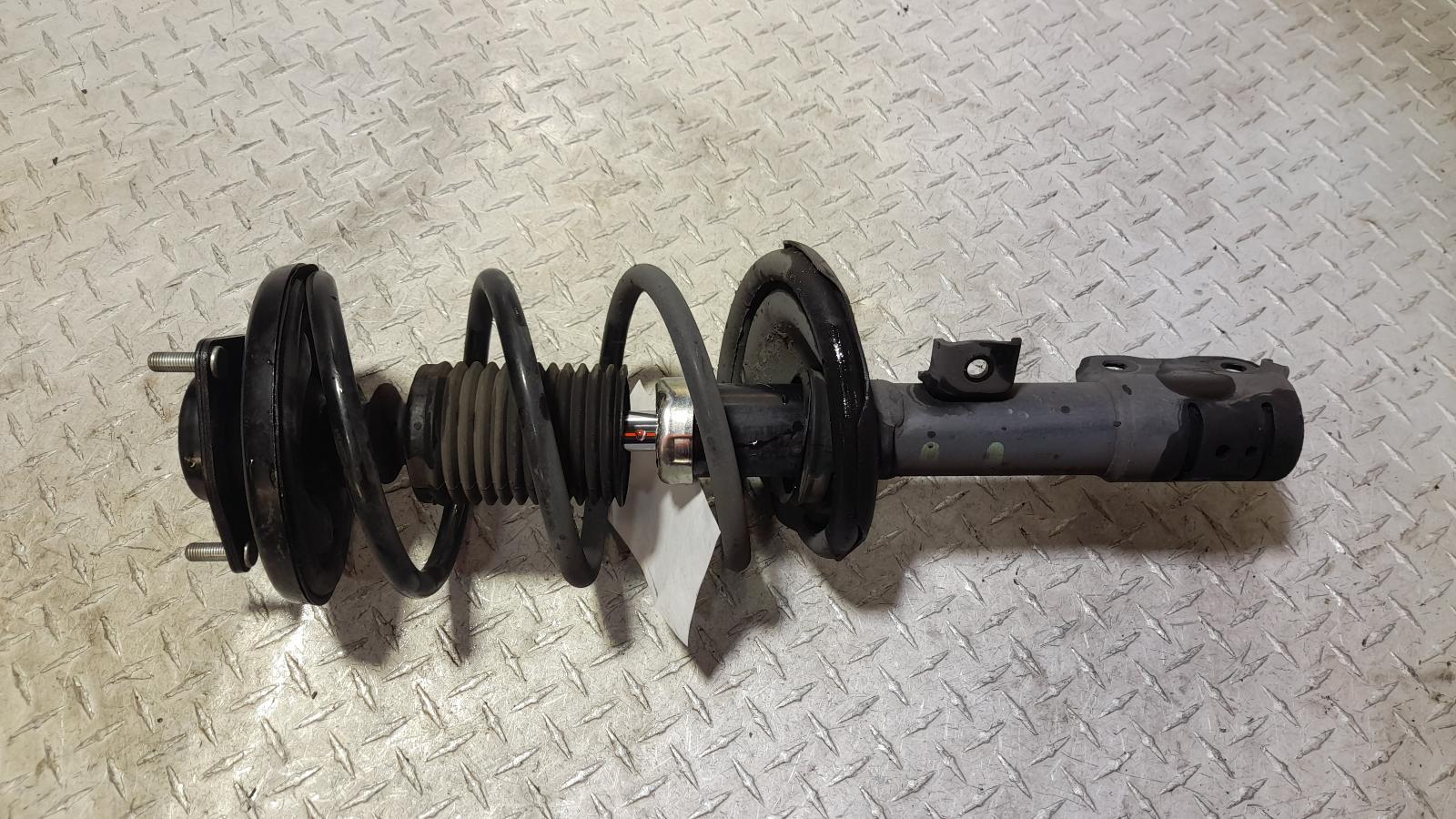 Right Front Strut Lancer Mitsubishi 2017