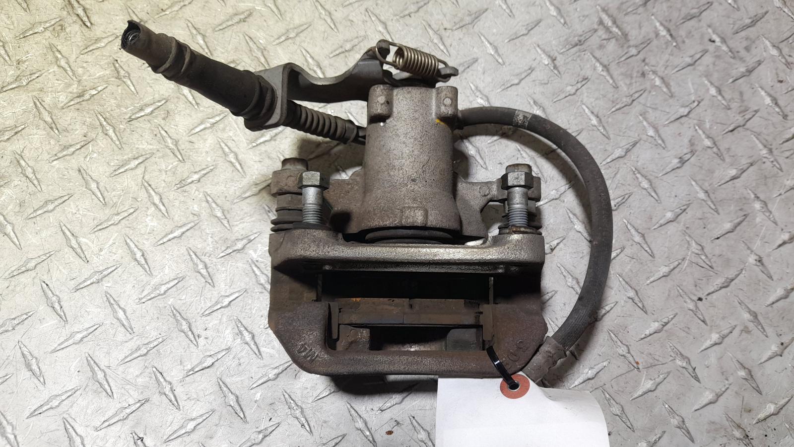 View Auto part Caliper Hyundai I30 2015