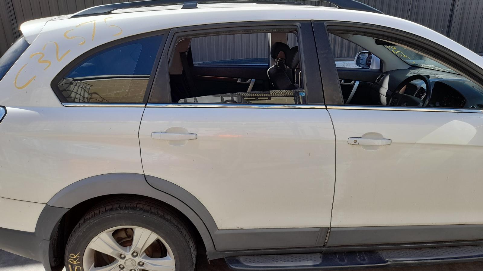 View Auto part Right Rear Door Sliding Holden Captiva 2013