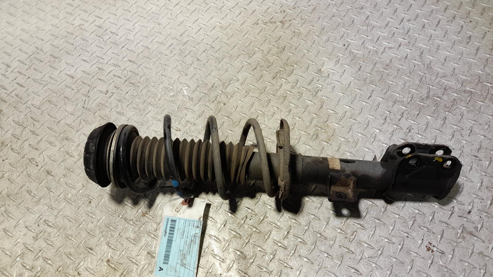 View Auto part Right Front Strut Suzuki Vitara 2017