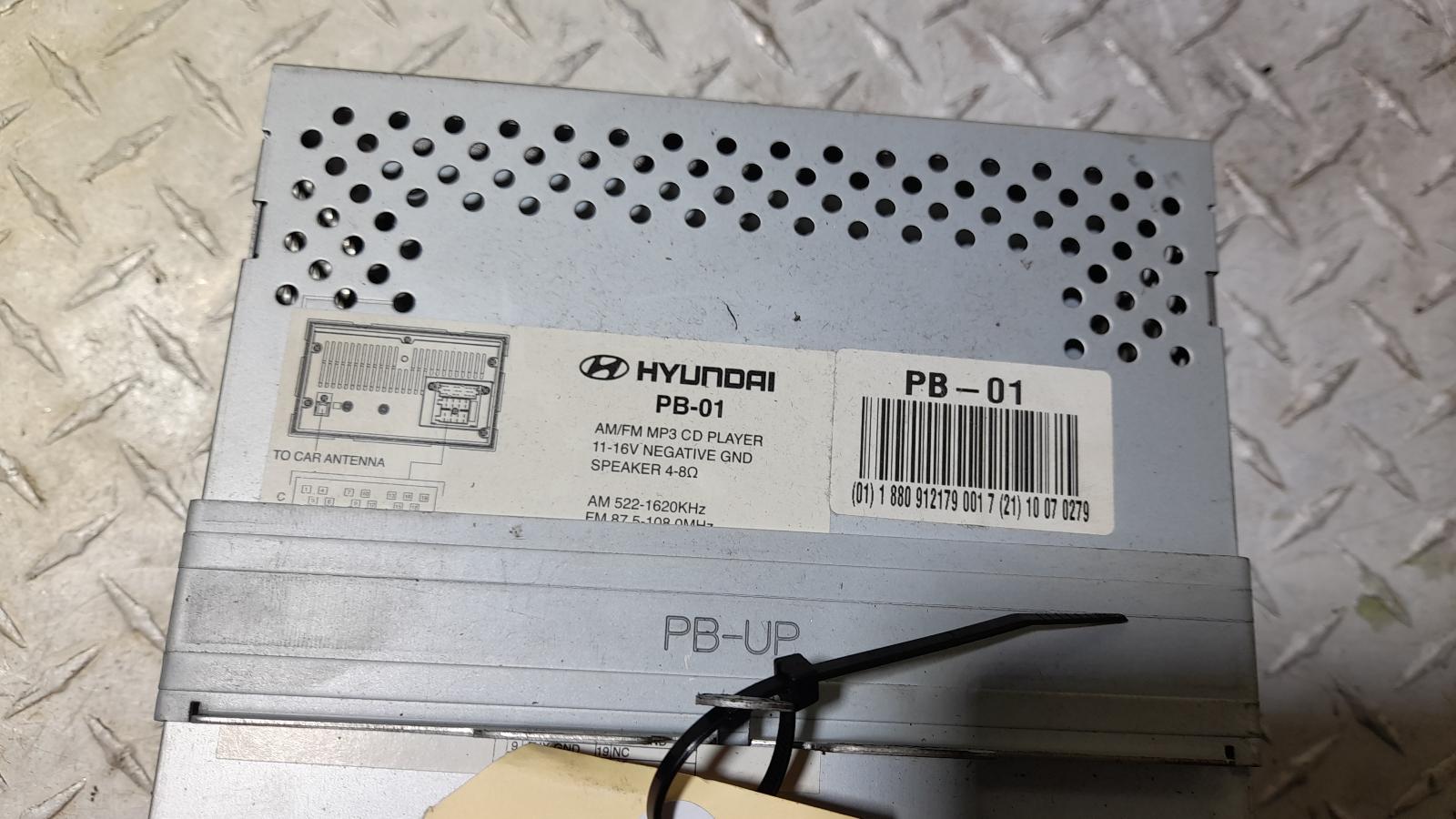 View Auto part Radio/Cd/Dvd/Sat/Tv Hyundai I20 2010
