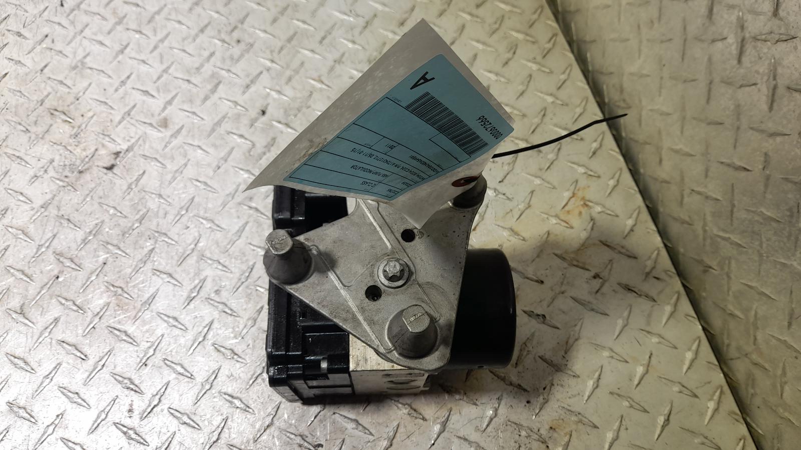 View Auto part Abs Pump/Modulator Mercedes C Class 2011