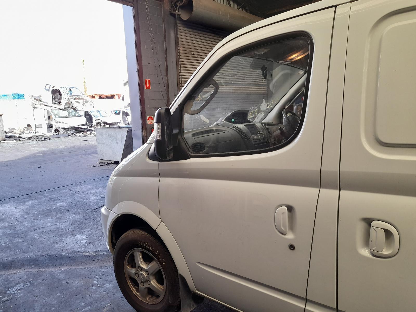 View Auto part Left Front Door Ldv V80 2018