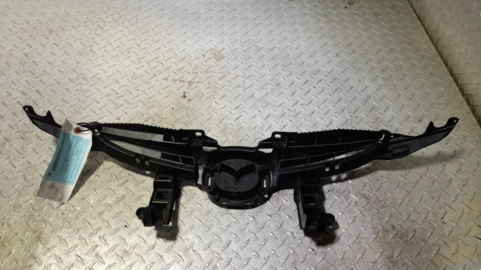 View Auto part Grille Mazda 2 2014