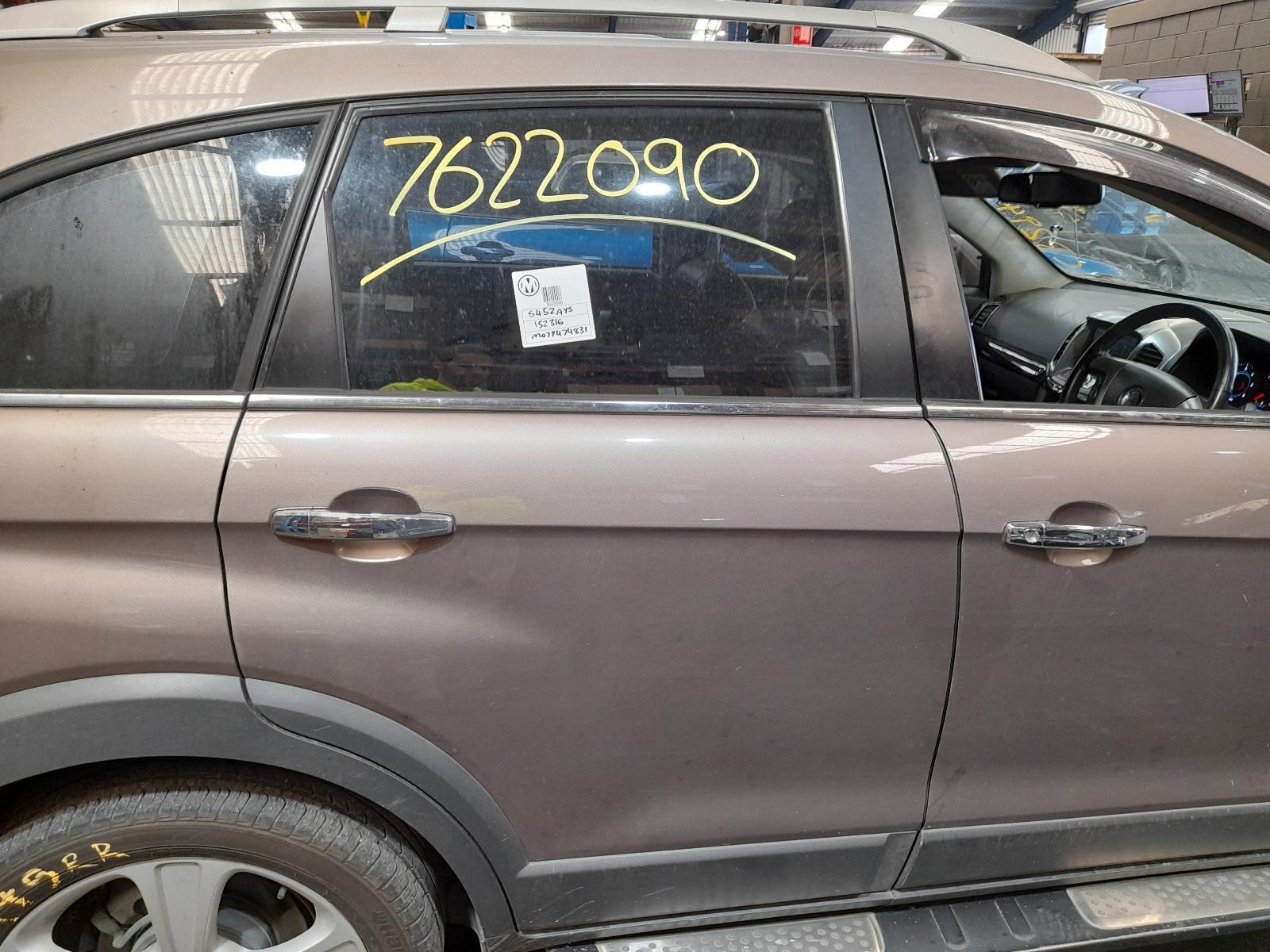 View Auto part Right Rear Door Sliding Holden Captiva 2013