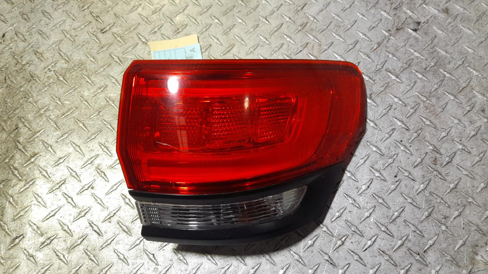 View Auto part Right Taillight Jeep Grandcherokee 2017