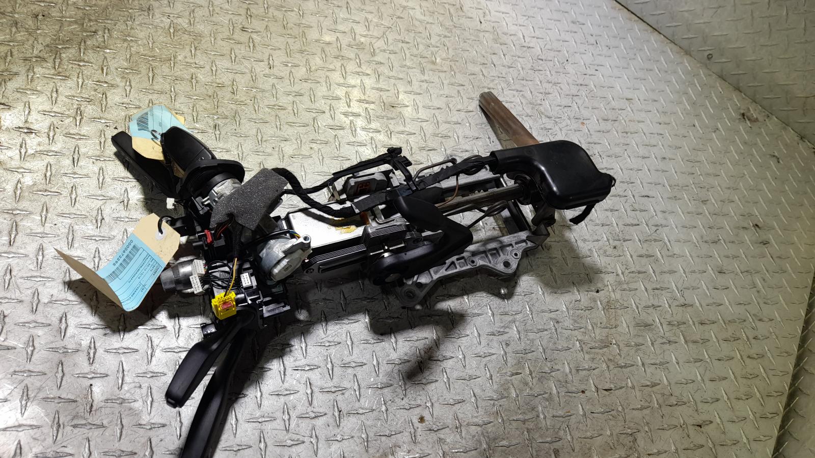View Auto part Steering Column Audi Q3 2013