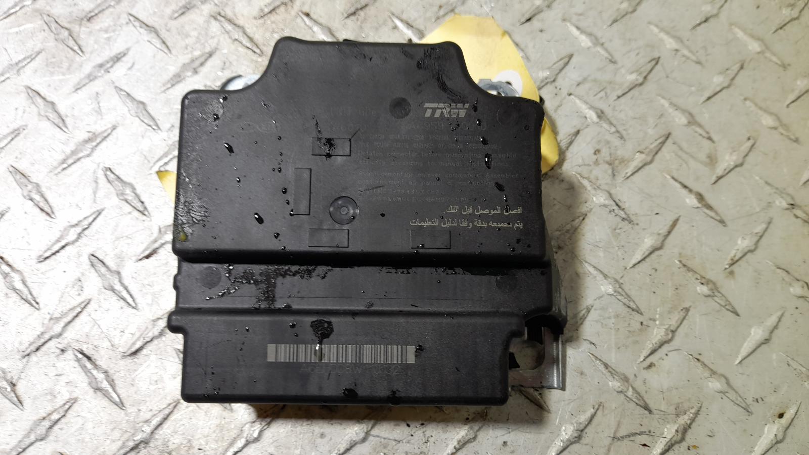 View Auto part Airbag Module/Sensor Hyundai I30 2015