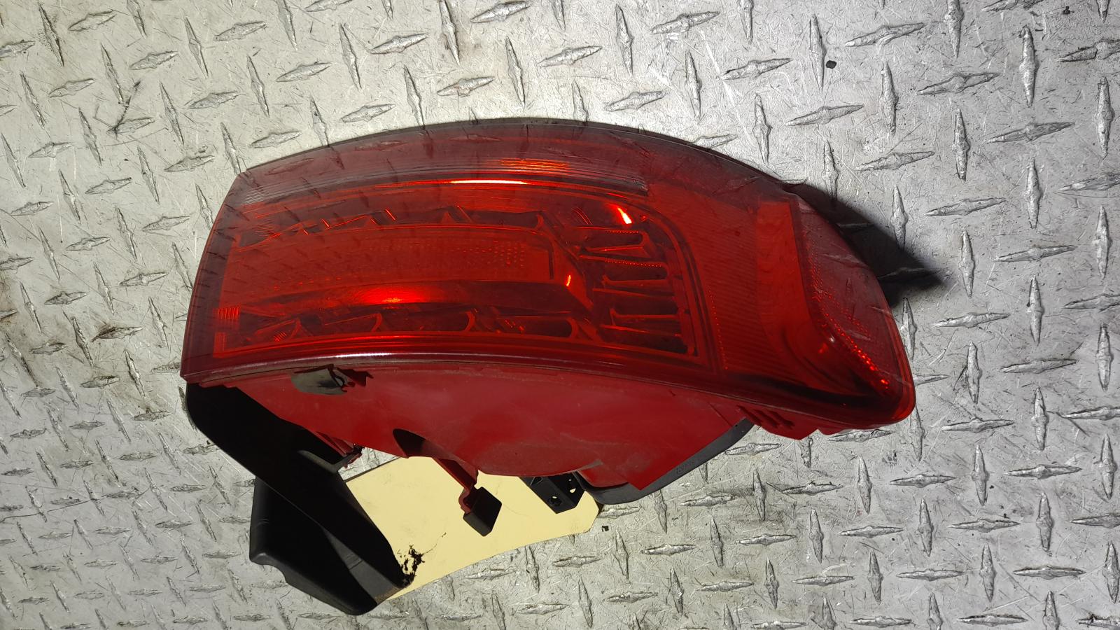 View Auto part Left Taillight Audi A4 2009