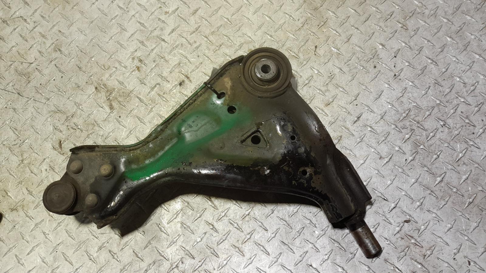 View Auto part Left Front Lower Control Arm Mercedes Vito 2013