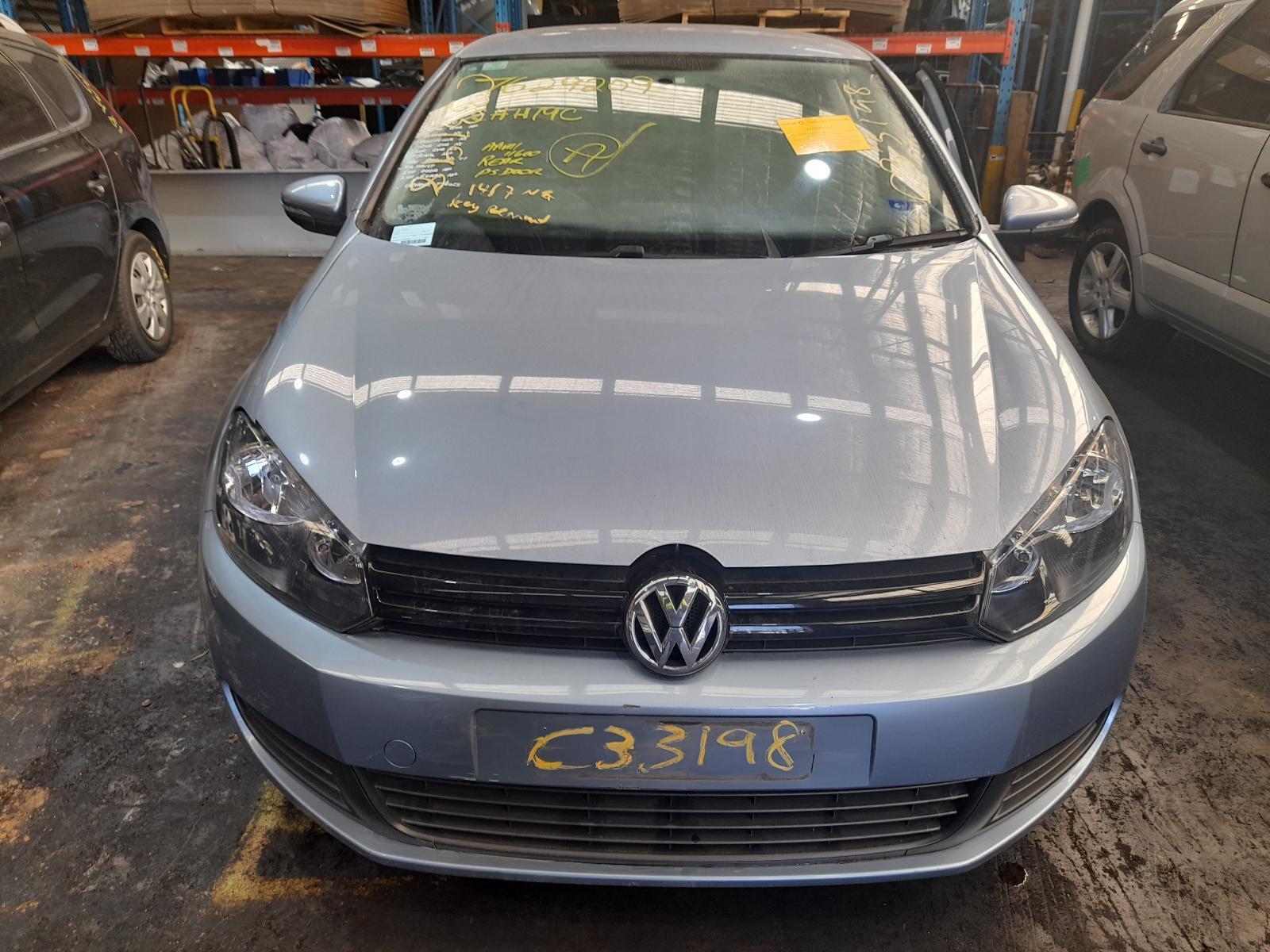 View Auto part Bonnet Volkswagen Golf 2012