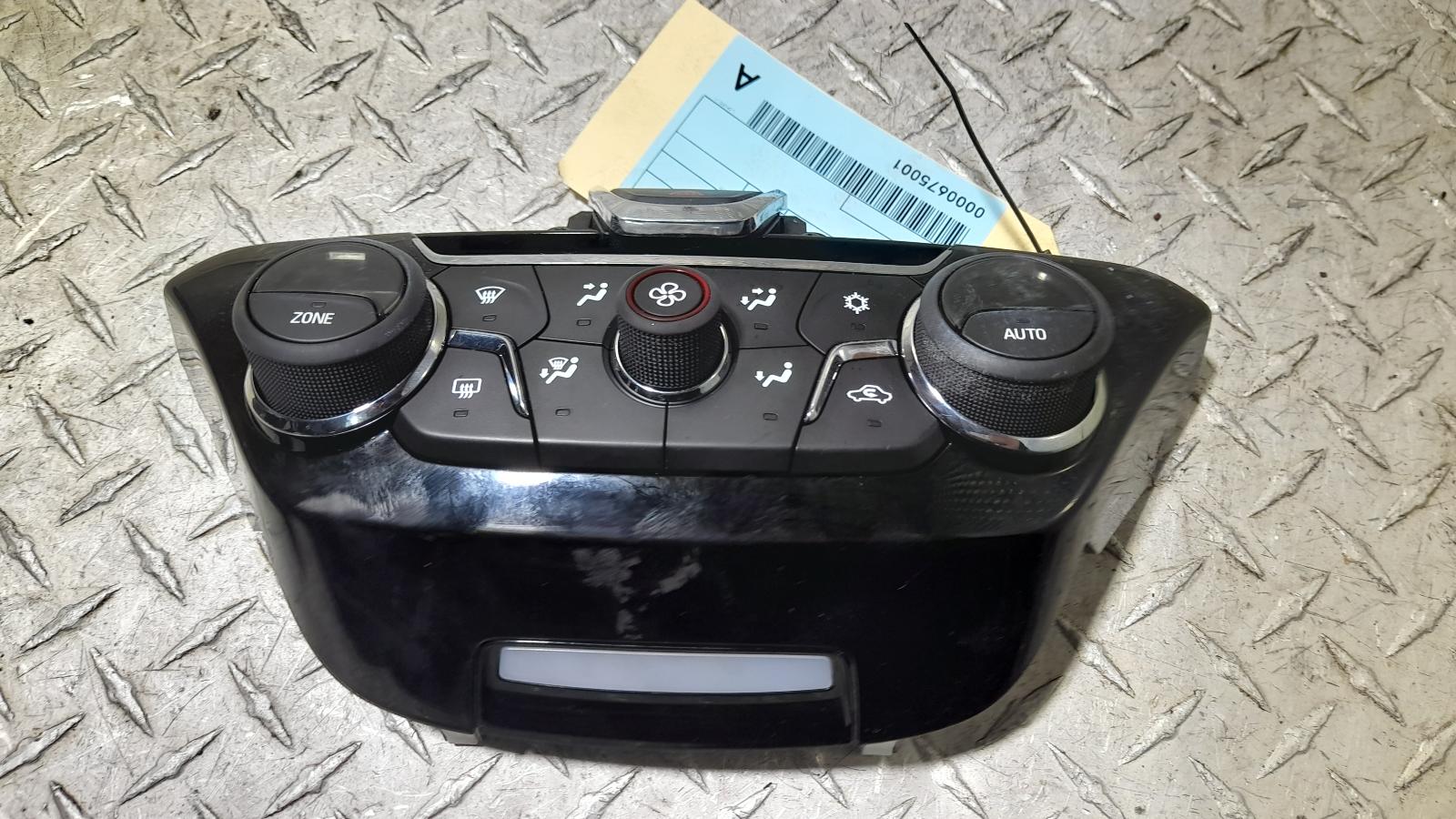 View Auto part Heater/Ac Controls Holden Commodore 2015