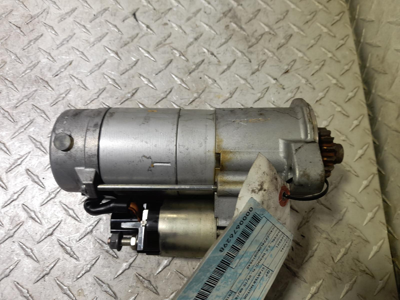 View Auto part Starter Audi Q7 2010