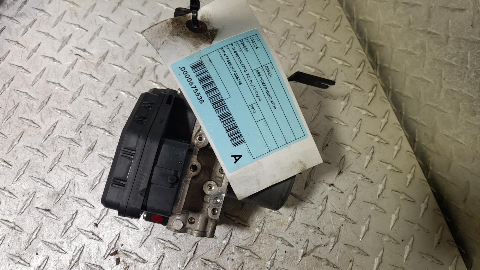 View Auto part Abs Pump/Modulator Isuzu Dmax 2013