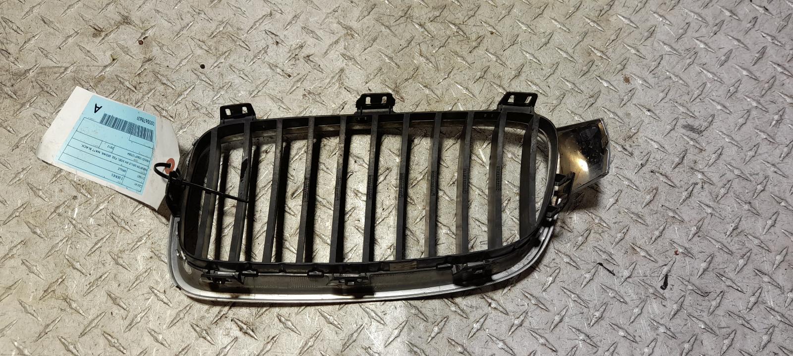 View Auto part Grille Bmw 3 Series 2012