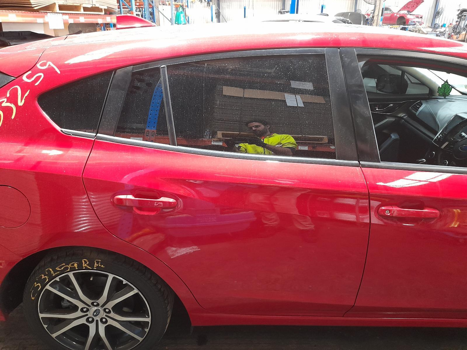 View Auto part Right Rear Wnd Reg/Motor Subaru Impreza 2016