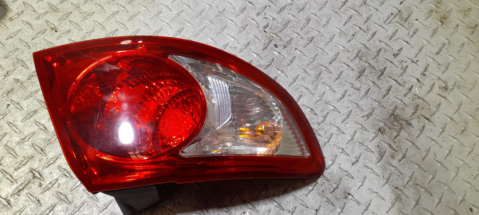 View Auto part Left Taillight Hyundai Santa Fe 2009
