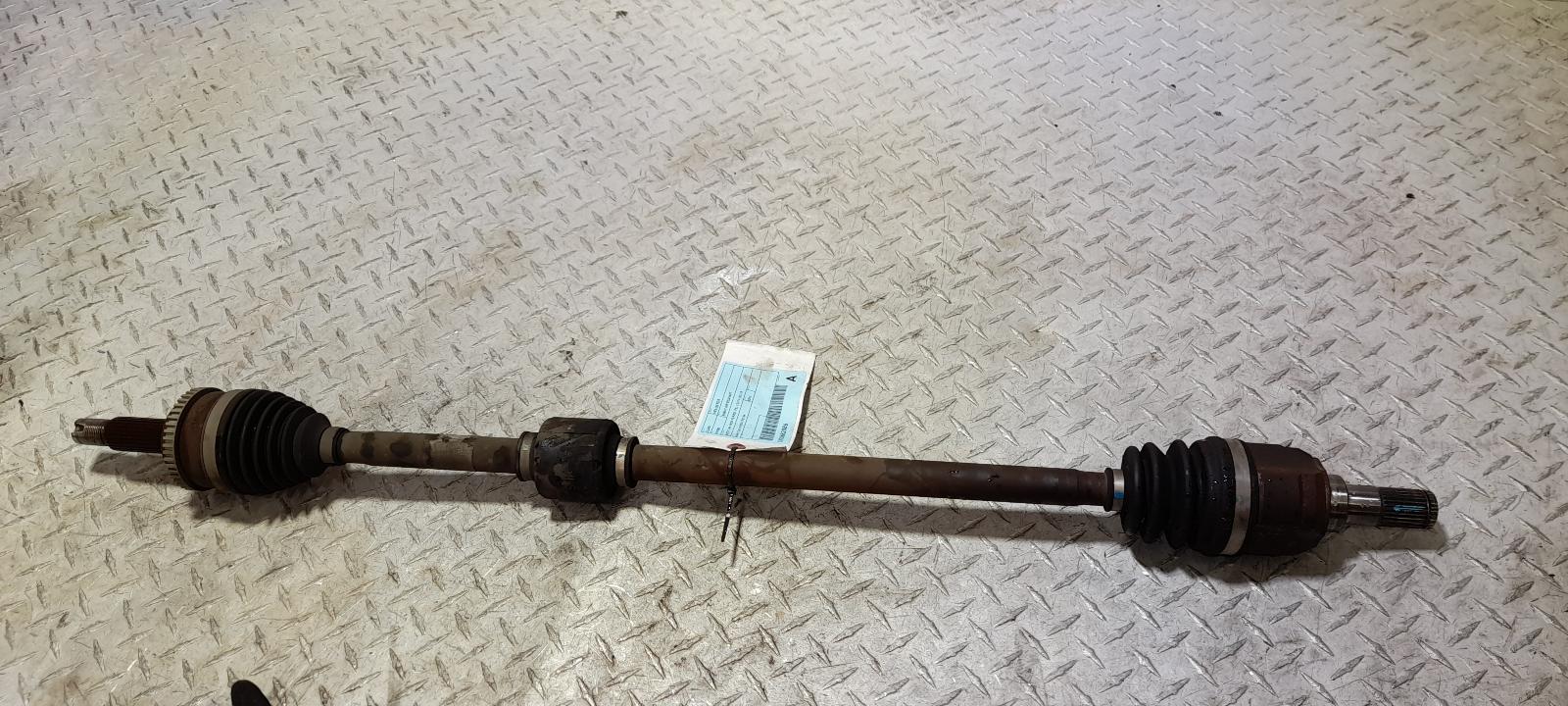 View Auto part Right Driveshaft Hyundai Veloster 2013