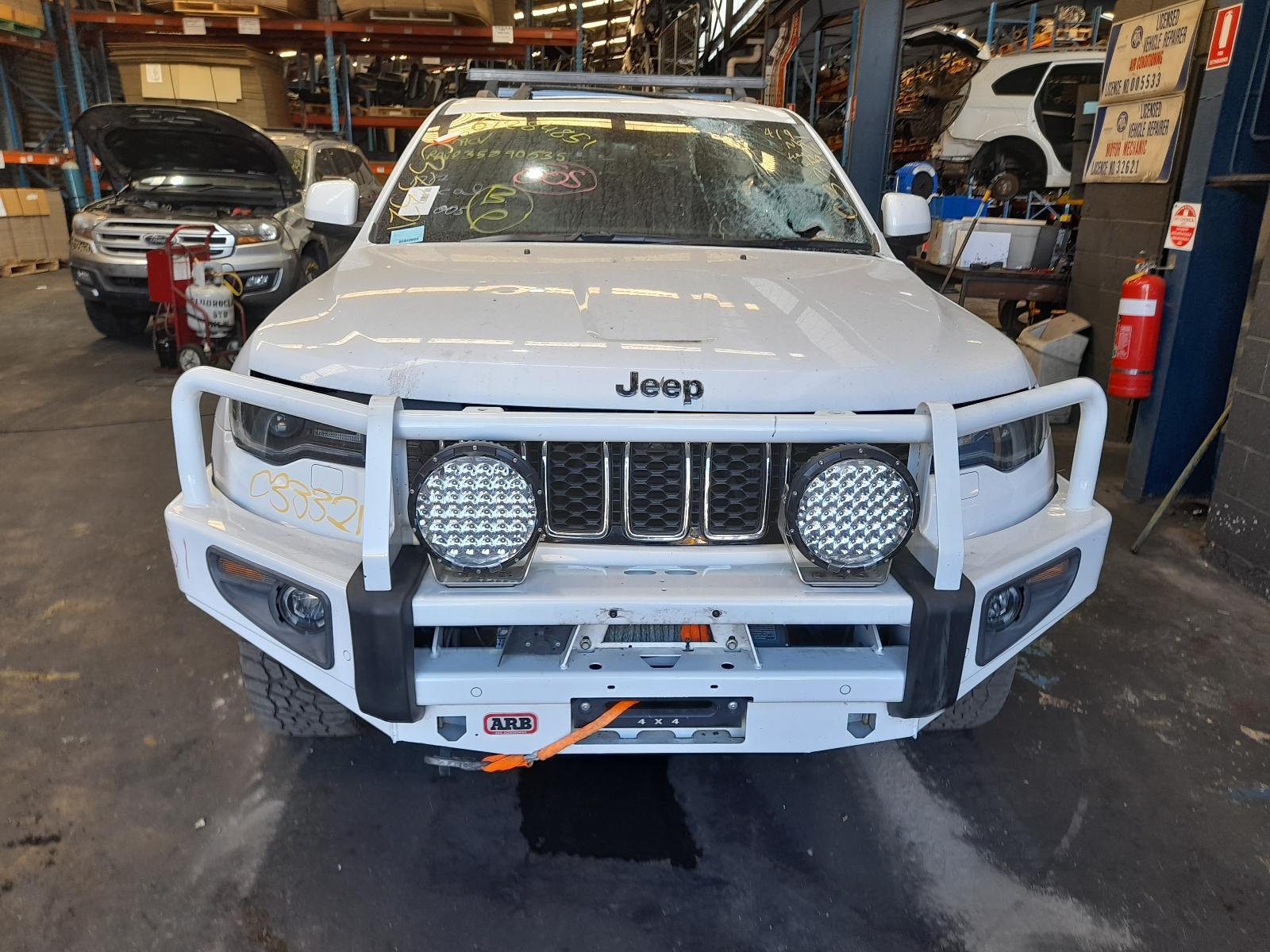 View Auto part Trans/Gearbox Jeep Grandcherokee 2017