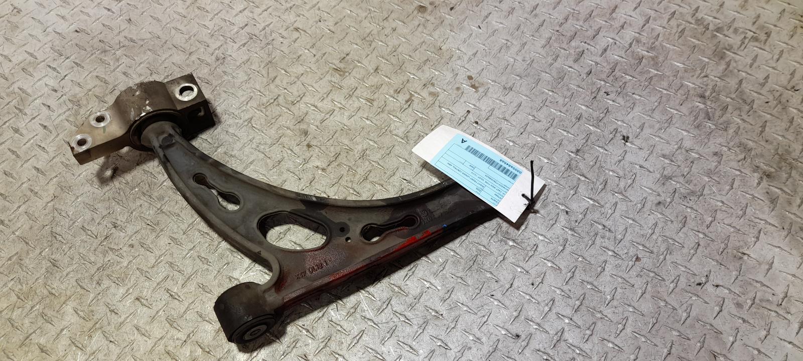 View Auto part Right Front Lower Control Arm Volkswagen Eos 2008