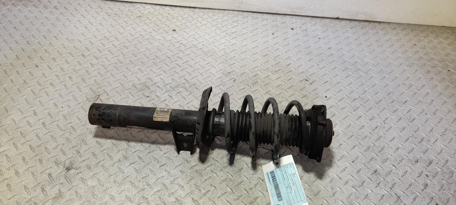 View Auto part Left Front Strut Volkswagen Golf 2012
