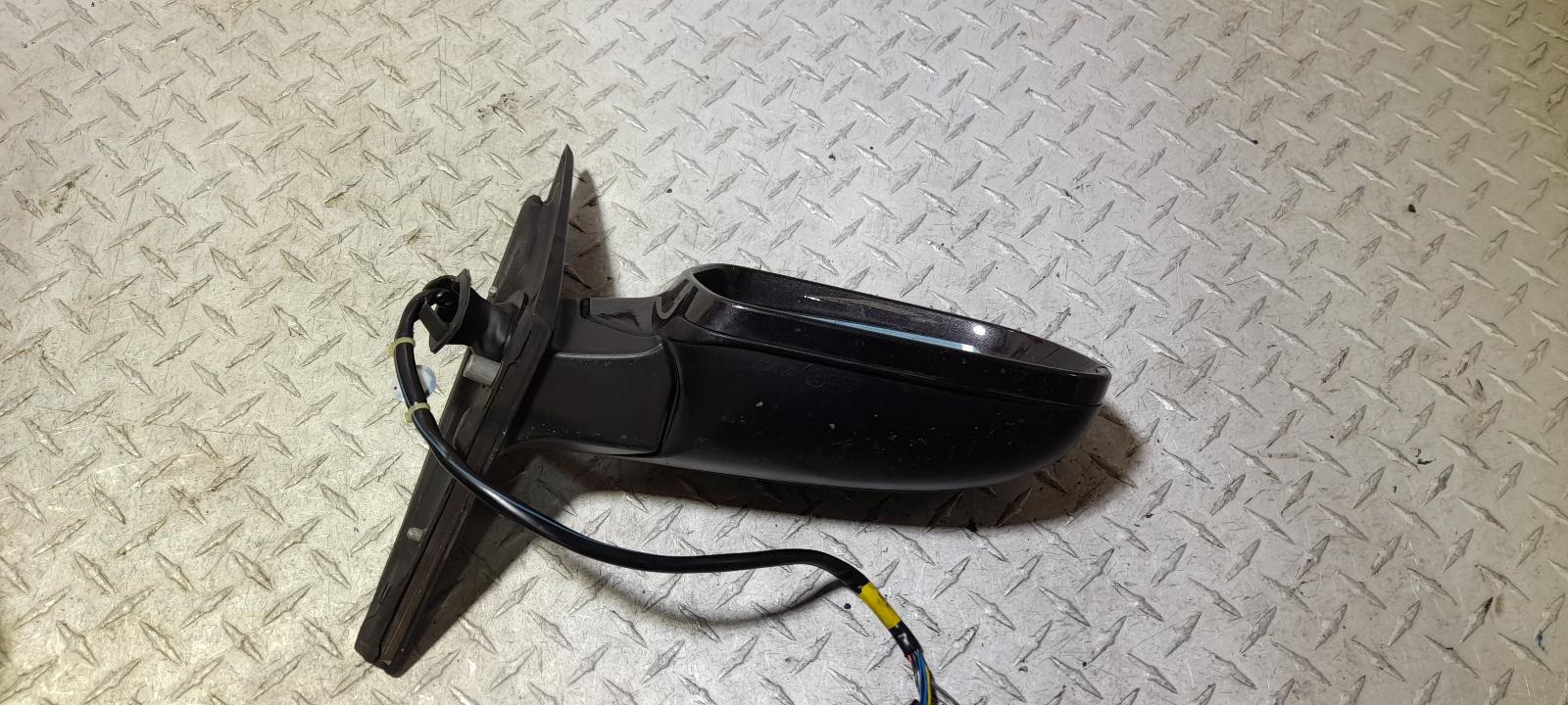 View Auto part Right Door Mirror Audi A4 2015