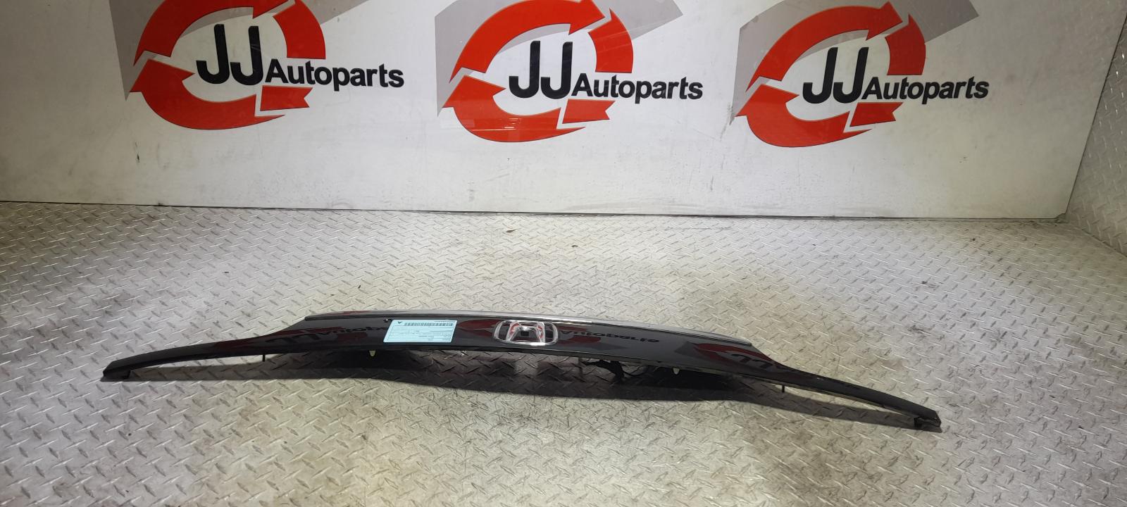 View Auto part Rear Garnish Honda Crv 2012