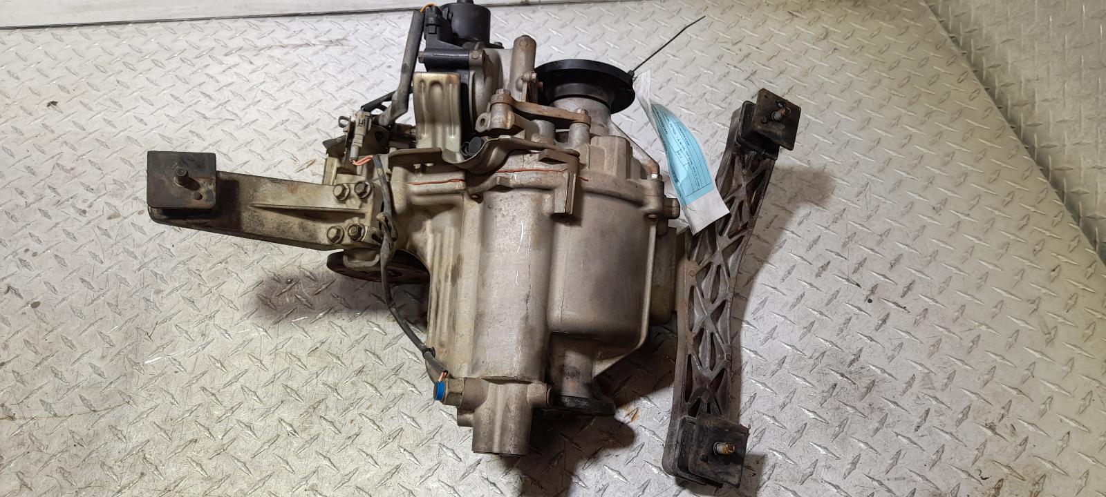 View Auto part Transfer Case Suzuki Jimny 2012