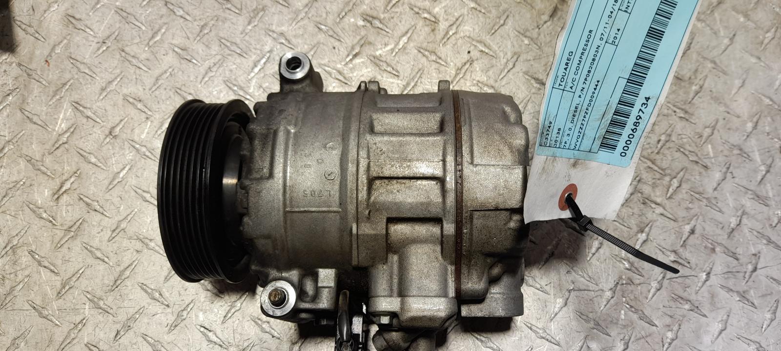 View Auto part A/C Compressor Volkswagen Touareg 2014