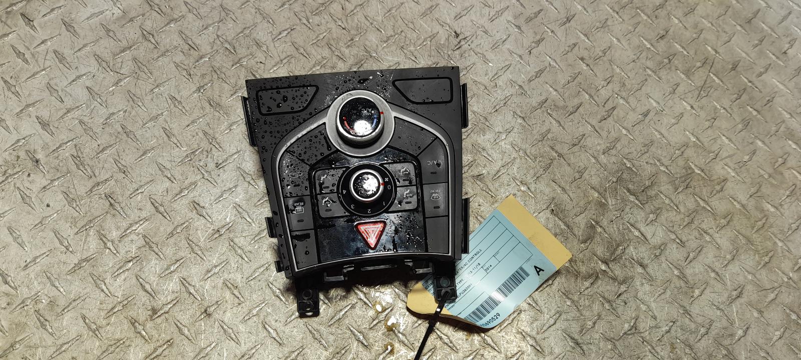 View Auto part Heater/Ac Controls Hyundai Elantra 2014