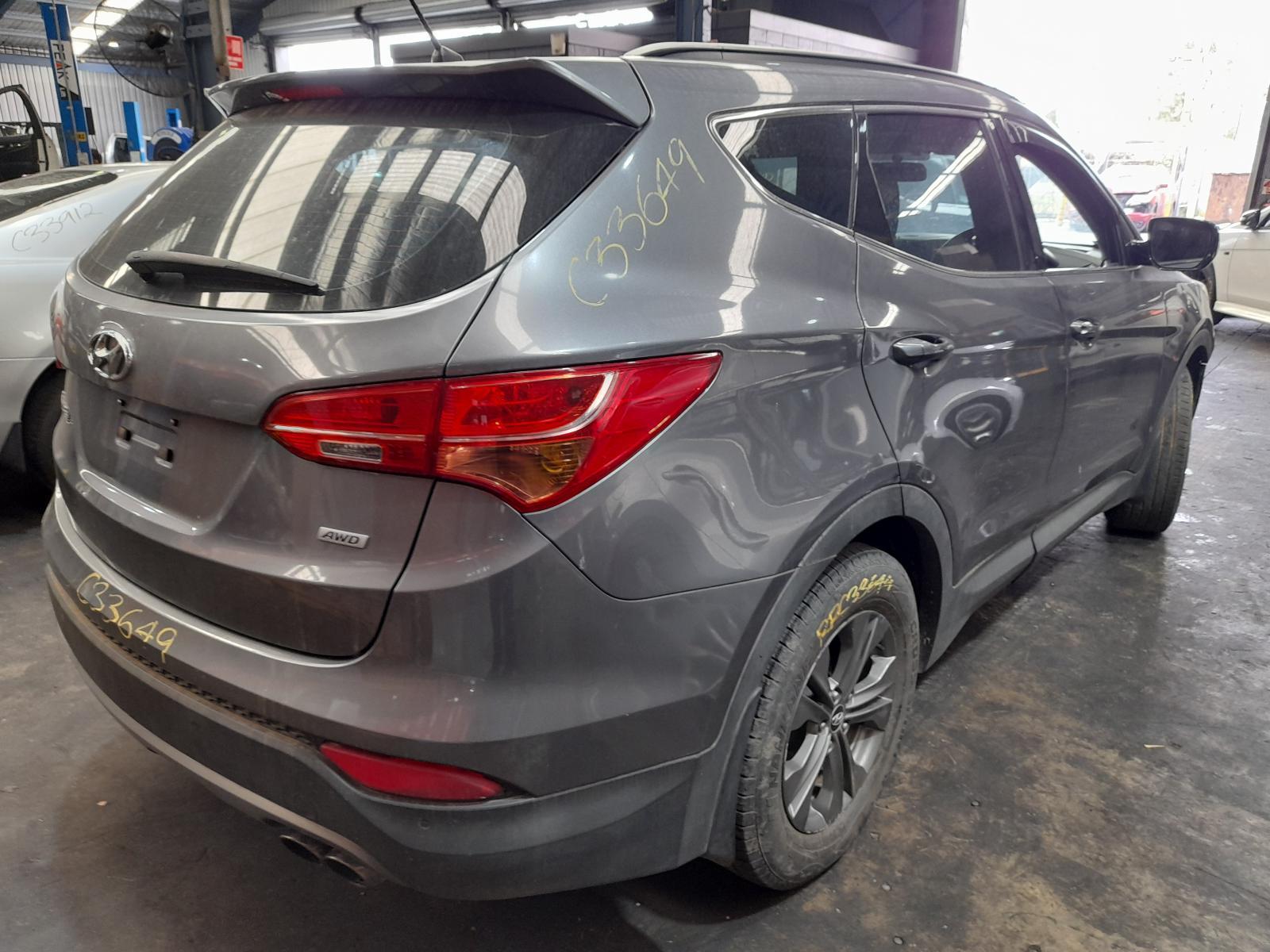 View Auto part Trans/Gearbox Hyundai Santa Fe 2013