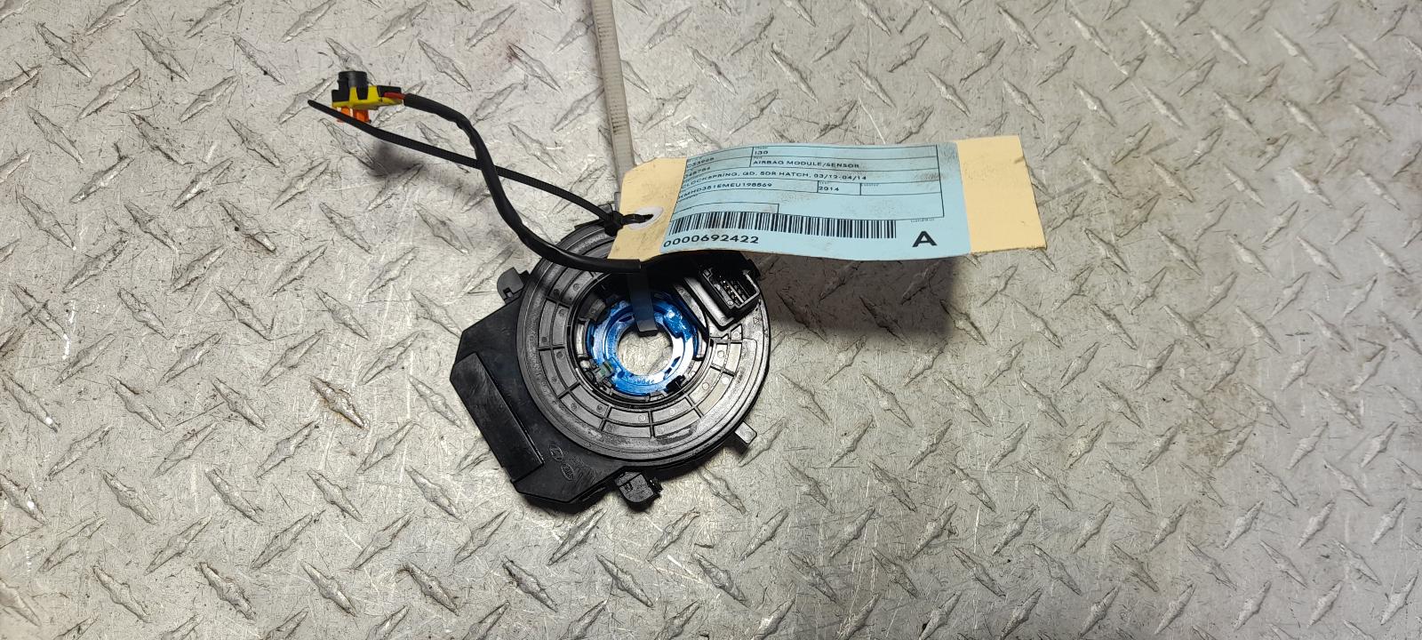 View Auto part Airbag Module/Sensor Hyundai I30 2014