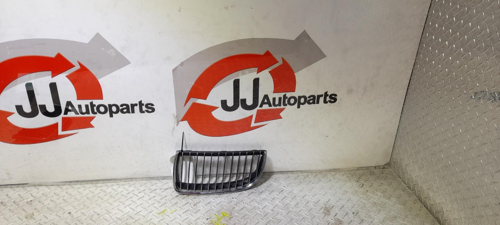 View Auto part Grille Bmw 3 Series 2008