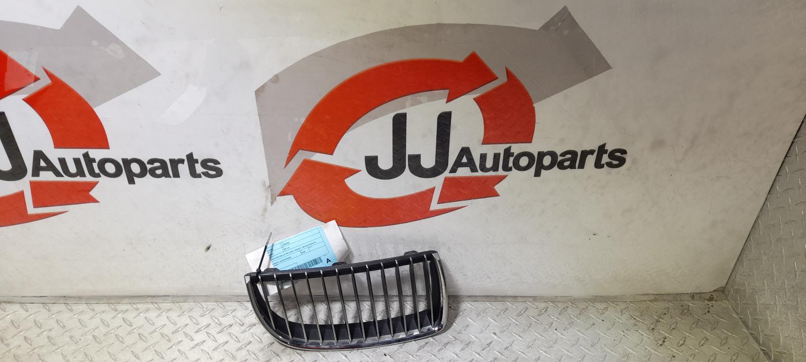 View Auto part Grille Bmw 3 Series 2008