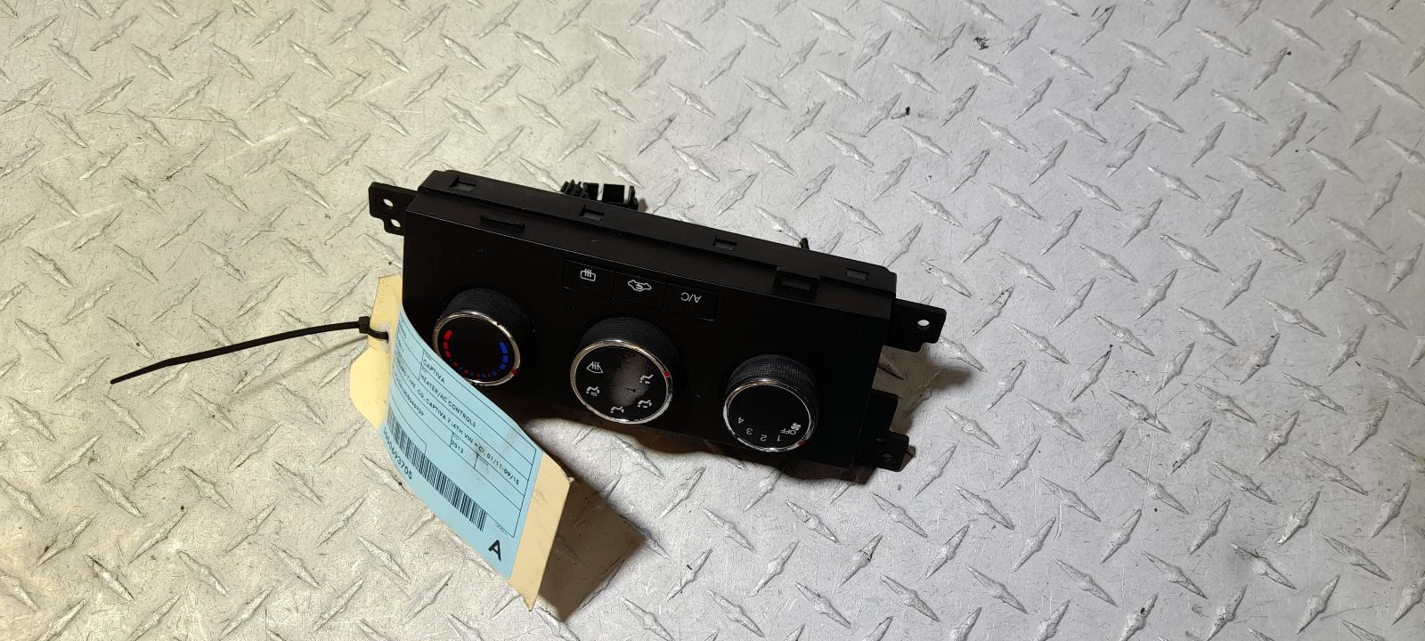 View Auto part Heater/Ac Controls Holden Captiva 2013